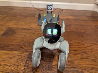LOONA: The Smart AI Robot with Personality