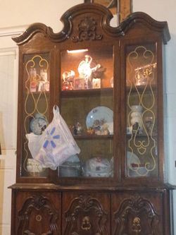 Beautiful Classic china...really vintage!!