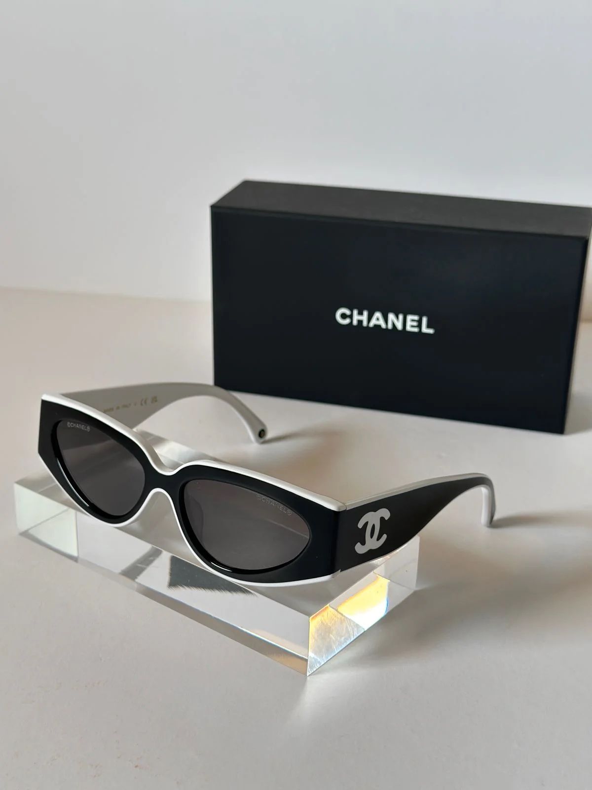 Chanel Cat Eyes Black And White Sunglasses Brand New