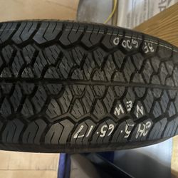 1 BRAND NEW BFGOODRICH RUGGED TRAIL T/A 245/65R17 RETAILS $222 SELLING FOR ONLY $80