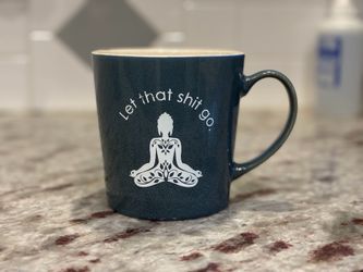 16oz Let that s**t go mug