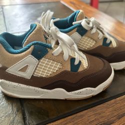 Jordan Retro 4 Cacao Wow Sneakers