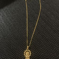 Virgin Mary Pendant Necklace