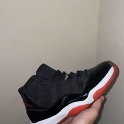Jordan Bred 11 (2012)