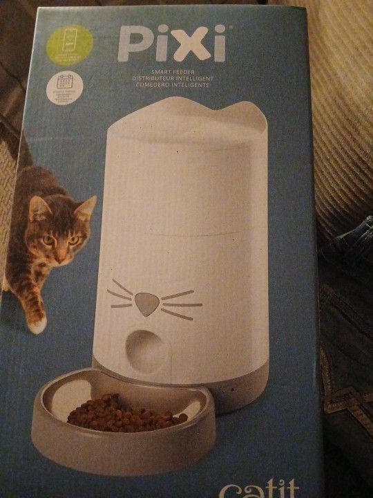 Programmable Cat Feeder
