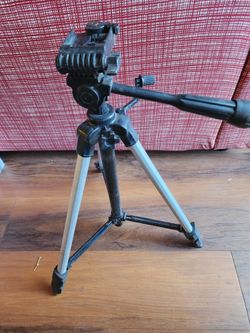 Velbon 5000 Tripod 