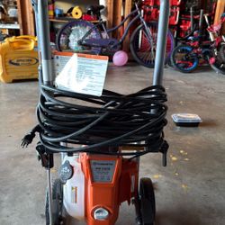 Husqvarna Pressure Washer 2000 Electric 