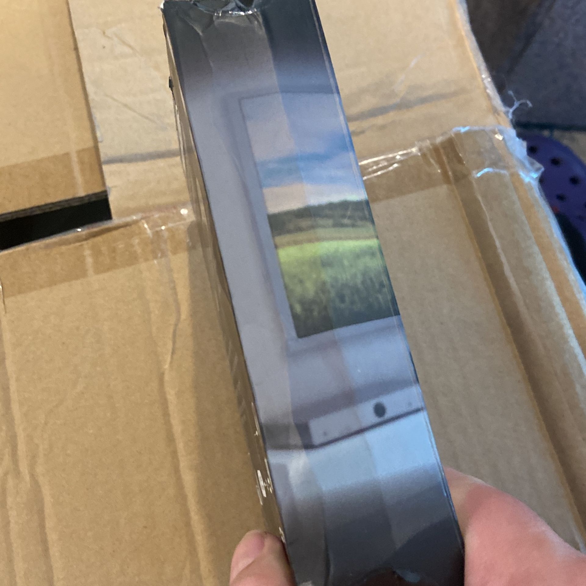 Monster Bluetooth Auxiliary Audio Receiver Kit with Voice Control 7