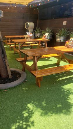 Classic Style Picnic Tables