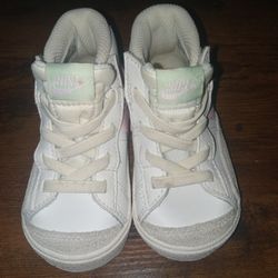 Little Girl Nikes