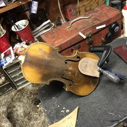 Guitar/Violin Repair Maintenance