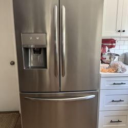 Frigidaire Counter Depth Refrigerator