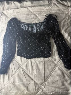 Black cropped long sleeve blouse