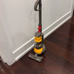 Dyson Toy Vacuum 