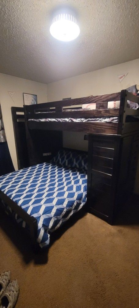 Bedroom Set
