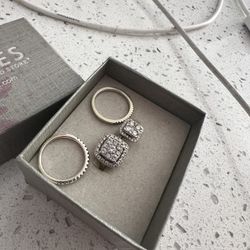 Two sets of rings different pricing for both. 