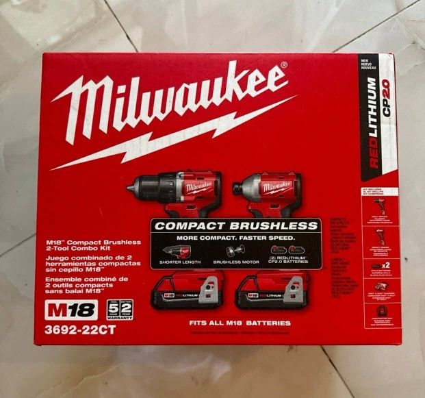Milwaukee New Kit Drill And Impact 18M Battery And Charger BRUSHLESS
