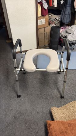 Toilet 3-1 commode