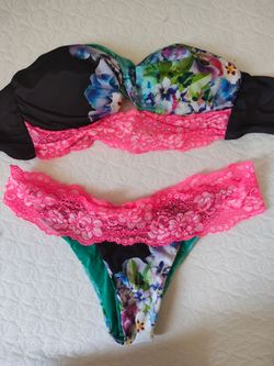 One of a kind Beach Bunny Floral Lace Bikini