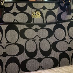 Coach Tote Bag Barely Used