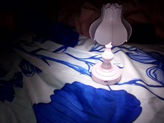 Small Decorative Flower Table Lamp