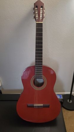 NEW GUITAR W/MUCH ACCESSORIES