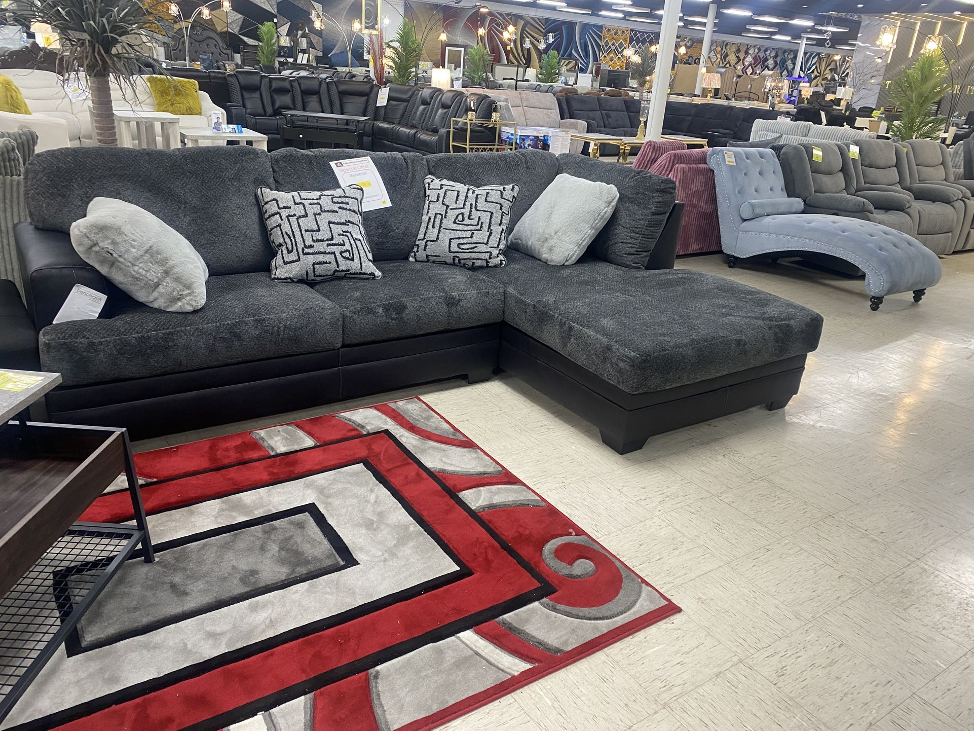 Sectional $999
