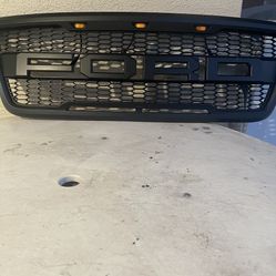 2015-2017 Ford Grill 2 Of Them