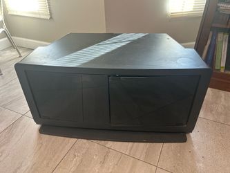 Free tv stand