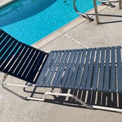 Poolside Lounge Beds