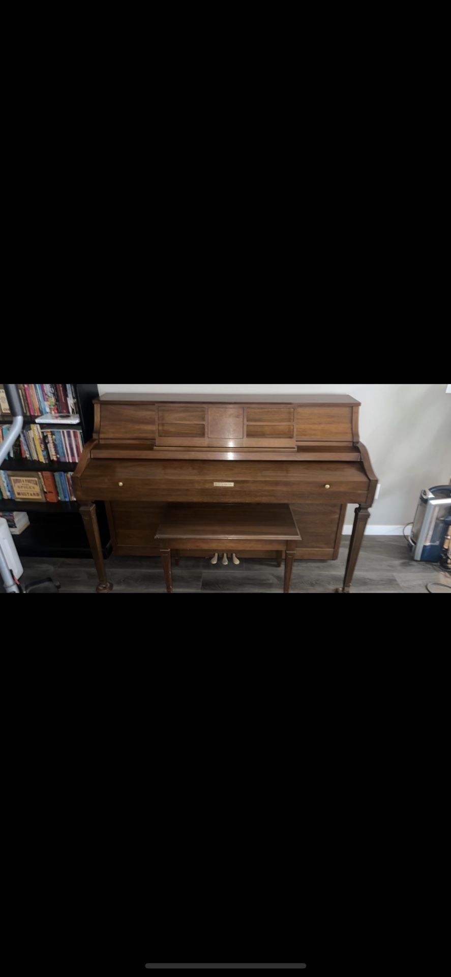 Baldwin Piano