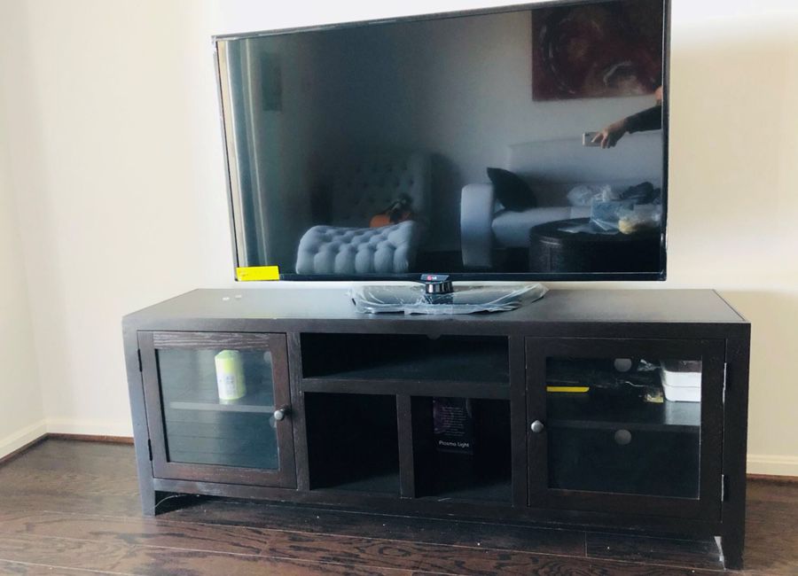 TV stand almost new $90 obo