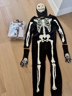 Adult Glow-in-the-Dark Skeleton Halloween Costume – Complete