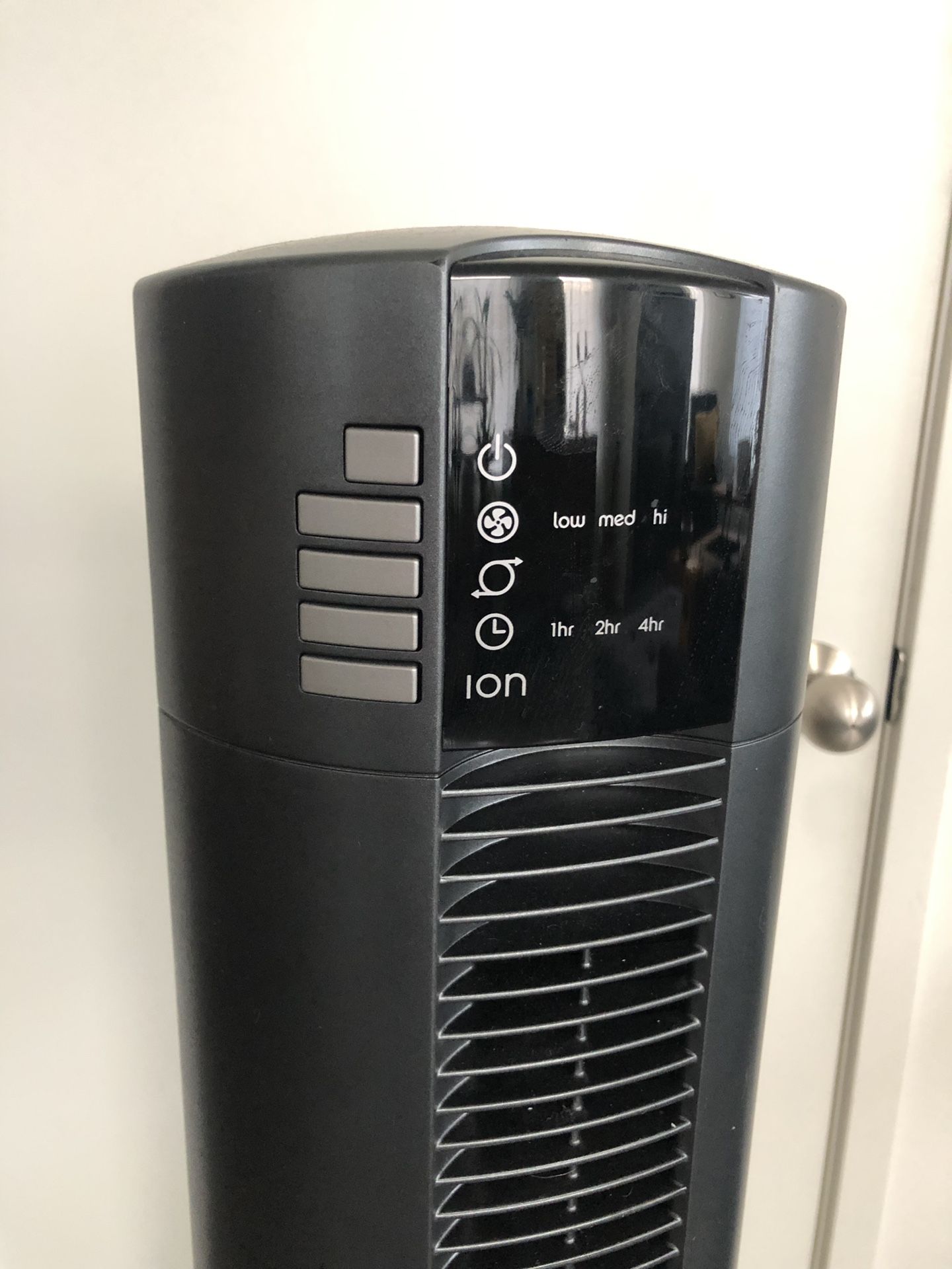 Lasko 48-Inch Performance Tower Fan with Fresh Air Ionizer with Remote  Control for Sale in Seattle, WA - OfferUp