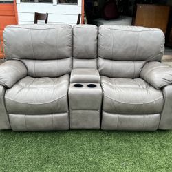 Recliner rocker loveseat sofa