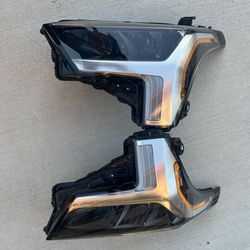 Tundra Toyota 2023-2026 Headlights