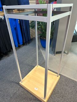 Bulk fixtures and Hangers