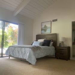 Queen Bed With Nightstand And Chester Drawers 