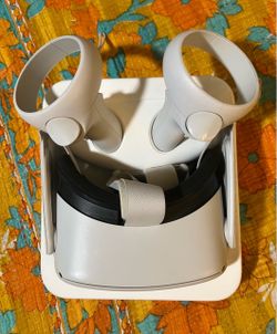 Meta Quest 2 VR Headset