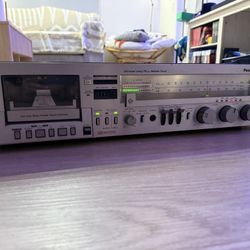 Panasonic Stereo Receiver SE-4510 (Vintage) Vintage Panasonic SE-4510 stereo receiver / tape deck combo. 