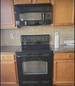 Fridge, Stove, Dishwasher, And Microwave 