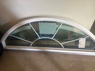 NEW Vinyl Windows – Multiple Sizes – Builder Surplus