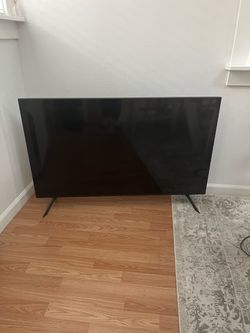 Samsung Flat Screen TV with Stand