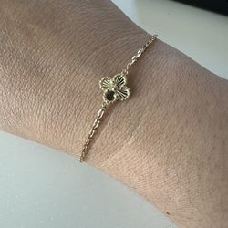 10kt Yellow Gold Clover Bracelet 
