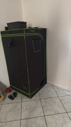 Grow tent