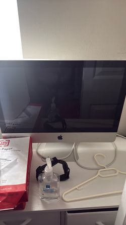 Apple computer