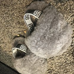 Uggs Slide 