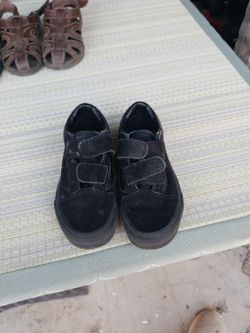 Van's Shoes For Kids Size 10.5 