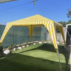 BEACH CANOPY TENT 