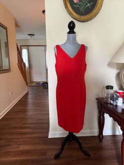Red Sleeveless V-Neck Sheath Dress size 14